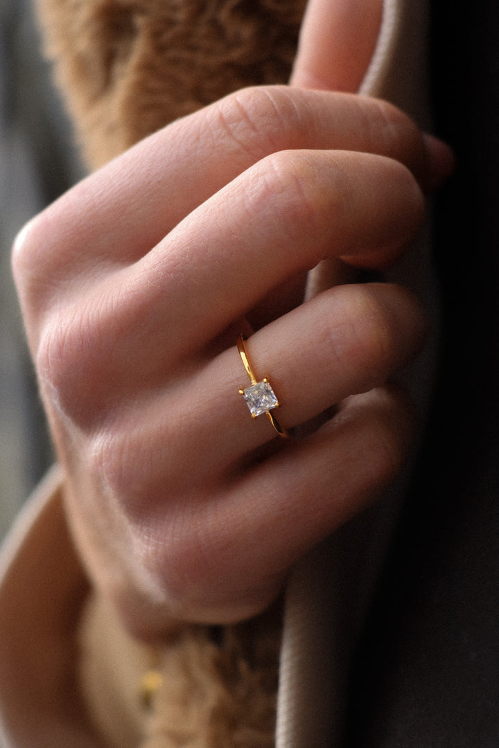 Square Crystal  Ring - Fingerring (waterproof)